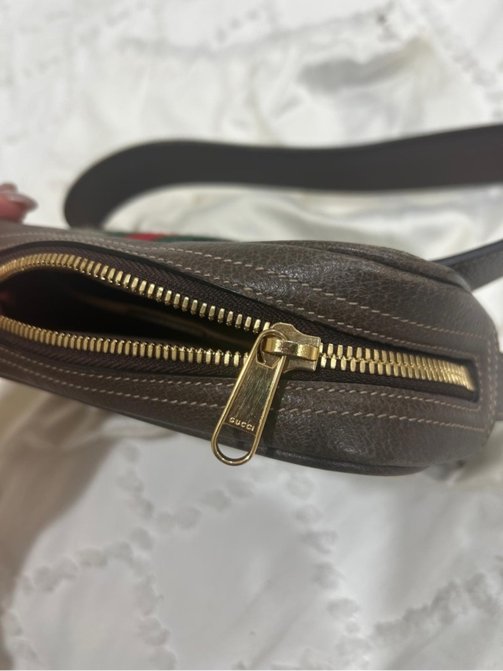 Gucci Monogram Canvas belt bag with Brown Leather Trim and Gold Hardware - Picture 2 of 7